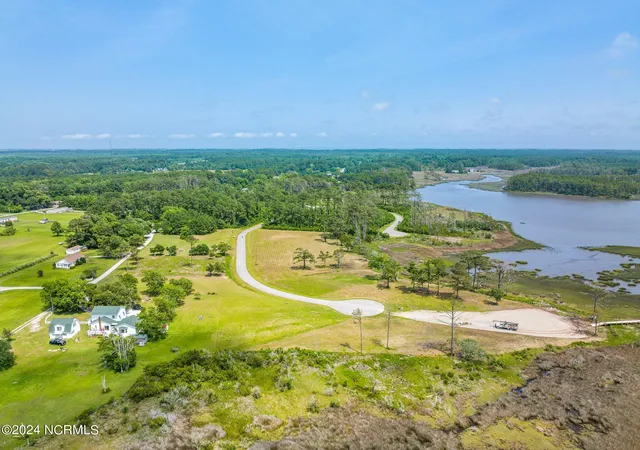Photo 4 of Land for sale at 324 Anson Rd, Beaufort, NC 28516 | MLS# 100456977 | Listing updated on 2026-09-17
