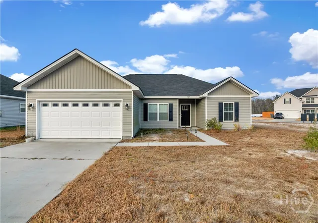Homes for sale in Hinesville, GA | 505 Rutledge Dr, Hinesville, GA 31313 | MLS# SA345751