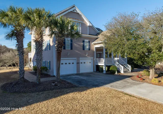 Photo 1 of Single family home for sale at 205 Aberlady Bay, Emerald Isle, NC 28594 | MLS# 100549111 | Listing updated on 2026-08-18