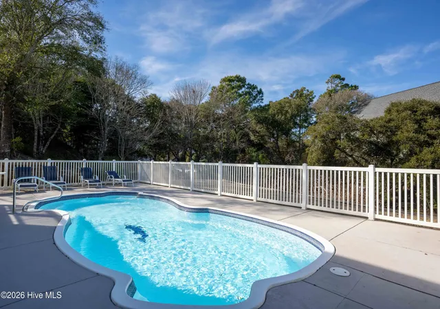 Photo 3 of Single family home for sale at 205 Aberlady Bay, Emerald Isle, NC 28594 | MLS# 100549111 | Listing updated on 2026-08-18