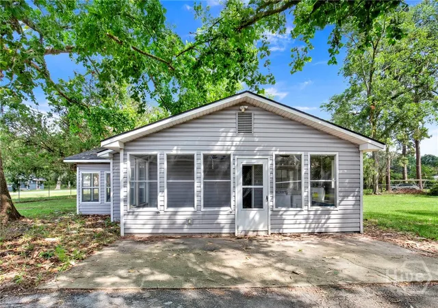 Homes for sale in Eden, GA | 1109 Us 80 Hwy, Eden, GA 31307 | MLS# SA356977