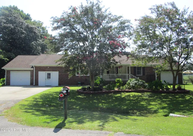 Photo 1 of Single family home for sale at 200 Fletcher Dr, Elizabeth City, NC 27909 | MLS# 100596140 | Listing updated on 2026-08-18