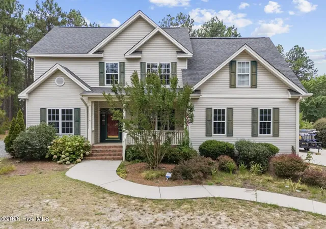 Photo 2 of Single family home for sale at 1316 Devonshire Trl, Aberdeen, NC 28315 | MLS# 100571338 | Listing updated on 2026-09-10