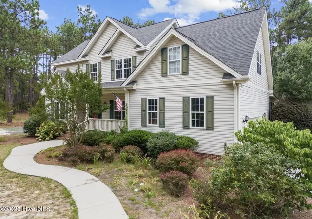 Photo 3 of Single family home for sale at 1316 Devonshire Trl, Aberdeen, NC 28315 | MLS# 100571338 | Listing updated on 2026-09-10