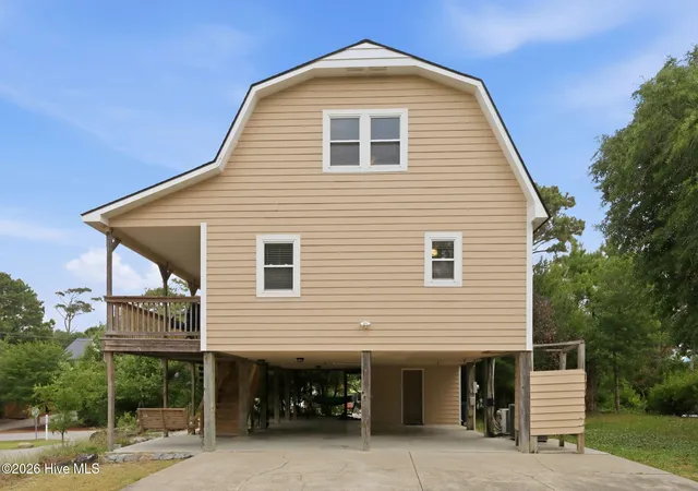 2nd image of 136 Sea Dunes Dr, Emerald Isle, NC 28594 | MLS# 100586543