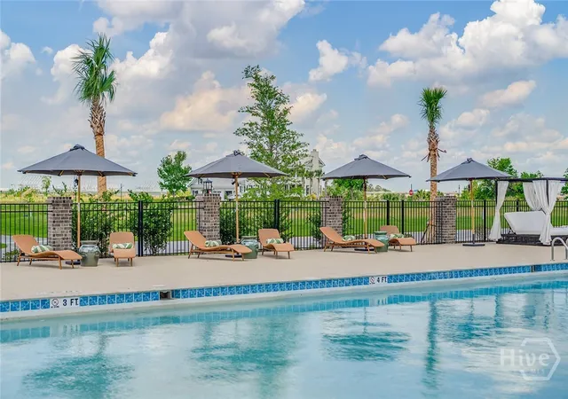 Homes for sale in Savannah, GA | 403 Reserve Wy, Savannah, GA 31401 | MLS# SA354777