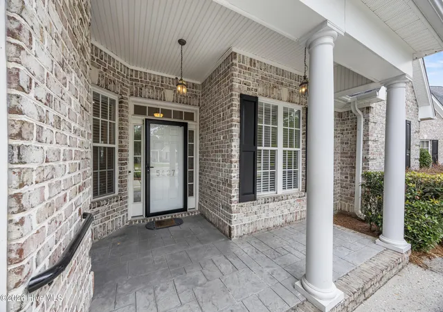 Photo 3 of Single family home for sale at 5427 Reserve Dr, Wilmington, NC 28409 | MLS# 100582665 | Listing updated on 2026-09-16