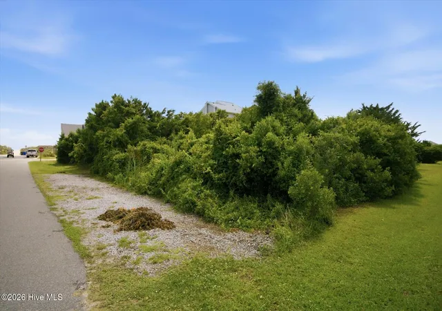 Photo 4 of Land for sale at 6908 E Beach Dr, Oak Island, NC 28465 | MLS# 100585272 | Listing updated on 2026-08-18