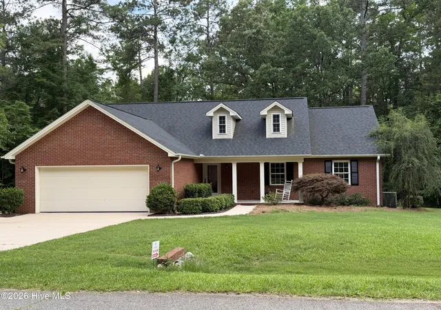 Homes for sale in Mc Cormick, SC | 115 Charlotte Dr, Mc Cormick, SC 29835 | MLS# 98255739