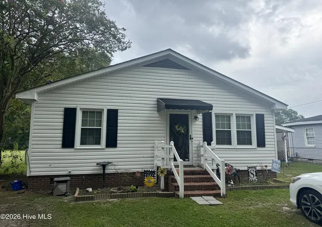 Photo 1 of Single family home for sale at 517 Dale St Sw, Wilson, NC 27893 | MLS# 100593930 | Listing updated on 2026-09-17