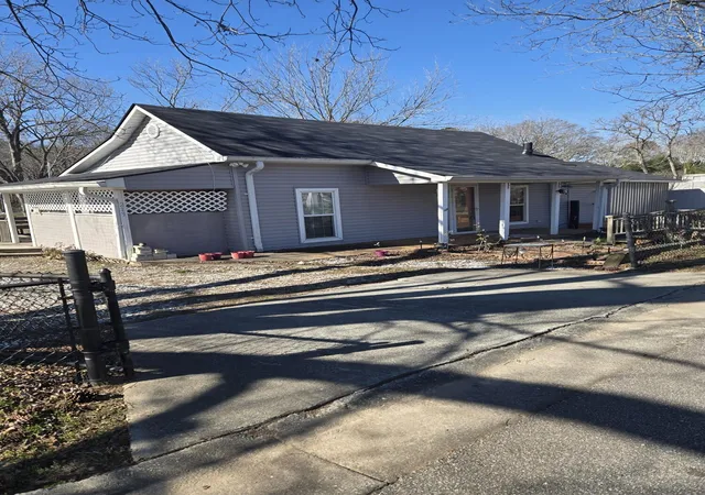 Homes for sale in Lincolnton, GA | 213 Lumber St, Lincolnton, GA 30817 | MLS# 98254206