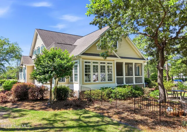 Photo 3 of Single family home for sale at 357 Bay Hl Ct, Shallotte, NC 28470 | MLS# 100559574 | Listing updated on 2026-09-16
