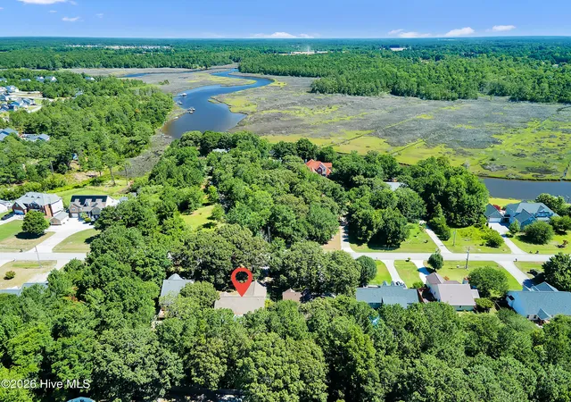 Homes for sale in Hubert, NC | 219 E Ivybridge Dr, Hubert, NC 28539 | MLS# 100584723