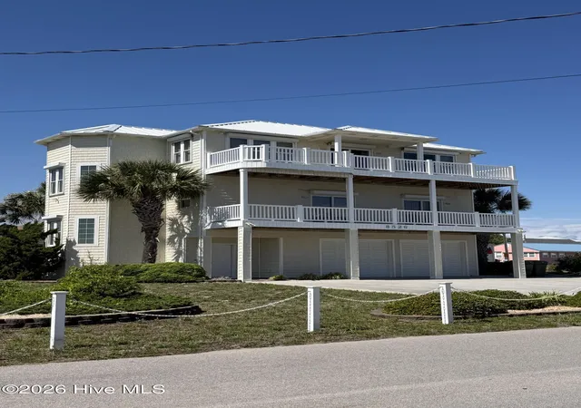 Photo 3 of Single family home for sale at 8526 Ocean View Dr, Emerald Isle, NC 28594 | MLS# 100580304 | Listing updated on 2026-08-18