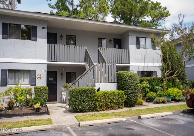 Homes for sale in Wilmington, NC | 4443 Holly Tree Rd, Wilmington, NC 28412 | MLS# 100537460