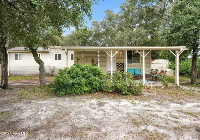 Photo 2 of Manufactured home for sale at 1773 Stanbury Rd Sw, Supply, NC 28462 | MLS# 100556087 | Listing updated on 2026-09-26