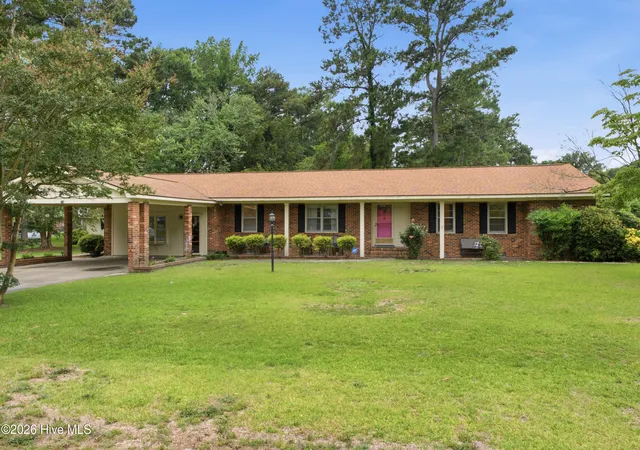 Homes for sale in Goldsboro, NC | 1511 Scotty Dr, Goldsboro, NC 27534 | MLS# 100585022