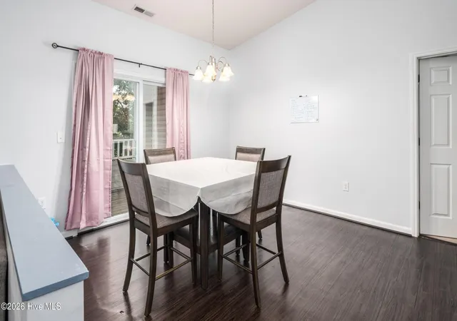 Listing Photo 4 - Condo for sale in building located at 1131 Turtle Creek Rd, Greenville, NC 27858 - Unit #G