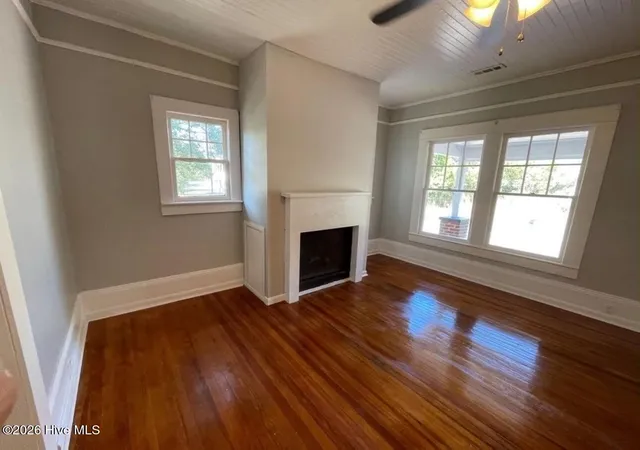 Photo 4 of Single family home for sale at 944 W Wisconsin Ave, Southern Pines, NC 28387 | MLS# 100585301 | Listing updated on 2026-09-05