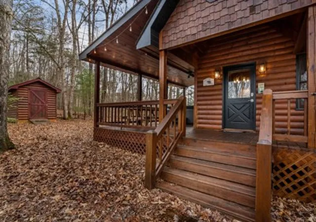 3rd image of 162 Little Falls Dr, Mineral Bluff, GA 30559 | MLS# 100586091