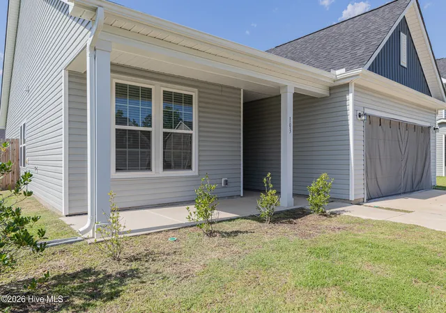 Photo 4 of Single family home for sale at 103 Flora Fld Dr, Jacksonville, NC 28546 | MLS# 100577839 | Listing updated on 2026-08-18