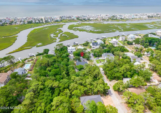 Homes for sale in Oak Island, NC | 116 Sw 22nd St, Oak Island, NC 28465 | MLS# 100581043