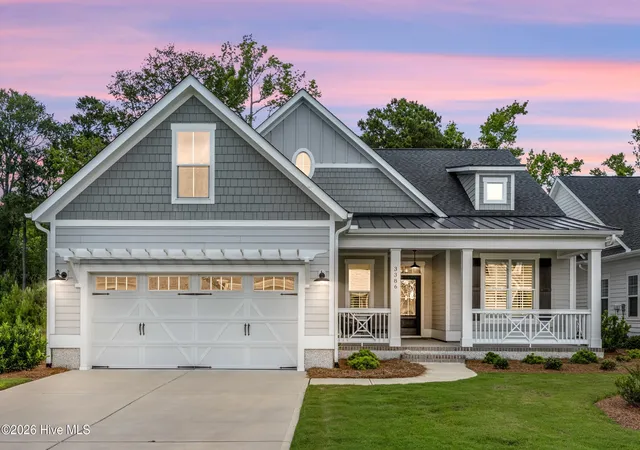 Photo 1 of Single family home for sale at 3386 Is Lakes Dr, Southport, NC 28461 | MLS# 100578703 | Listing updated on 2026-08-18
