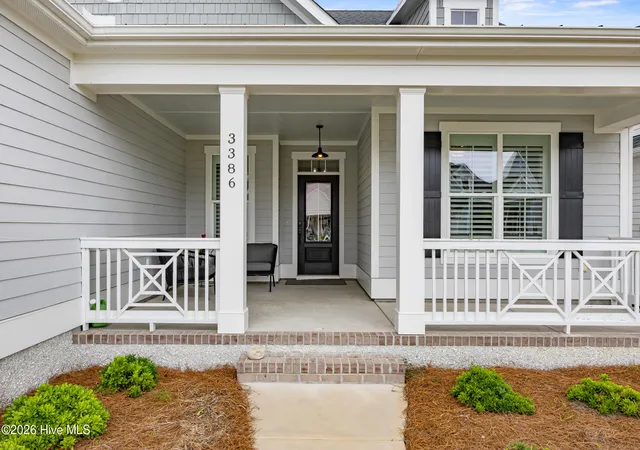 Photo 4 of Single family home for sale at 3386 Is Lakes Dr, Southport, NC 28461 | MLS# 100578703 | Listing updated on 2026-08-18