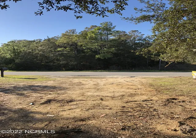 3rd image of 1326 Saint Joseph St, Carolina Beach, NC 28428 | MLS# 100224130