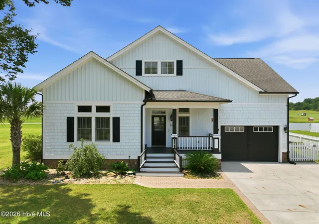 Photo 1 of Single family home for sale at 222 Taylorwood Dr, Beaufort, NC 28516 | MLS# 100590075 | Listing updated on 2026-09-17