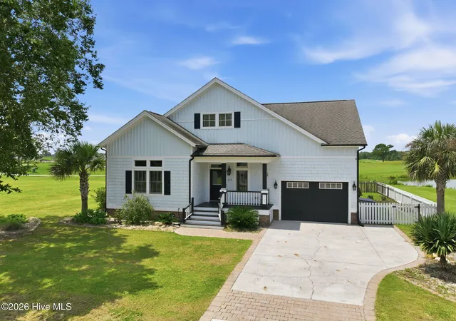 Photo 2 of Single family home for sale at 222 Taylorwood Dr, Beaufort, NC 28516 | MLS# 100590075 | Listing updated on 2026-09-17