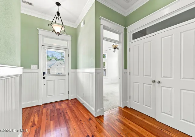 Photo 4 of Single family home for sale at 222 Taylorwood Dr, Beaufort, NC 28516 | MLS# 100590075 | Listing updated on 2026-09-17