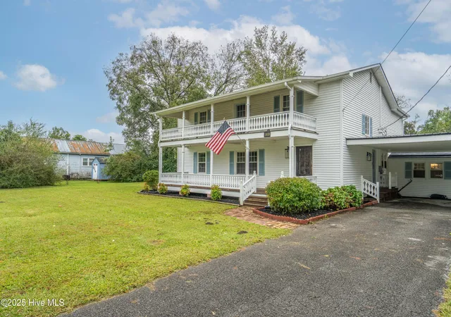 Photo 2 of Single family home for sale at 149 Huffmantown Rd, Richlands, NC 28574 | MLS# 100536527 | Listing updated on 2026-09-09