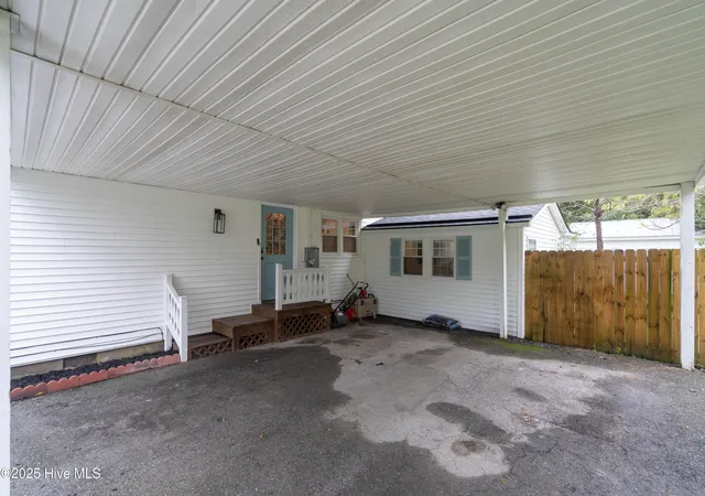 Photo 3 of Single family home for sale at 149 Huffmantown Rd, Richlands, NC 28574 | MLS# 100536527 | Listing updated on 2026-09-09