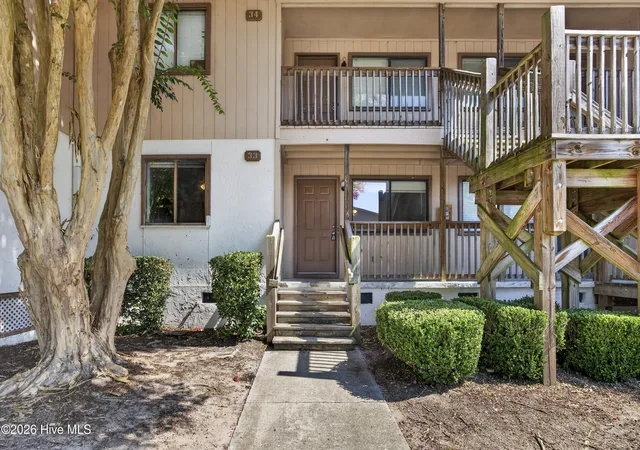 Homes for sale in Wilmington, NC | 522 S Kerr Ave #33, Wilmington, NC 28403 | MLS# 100586986