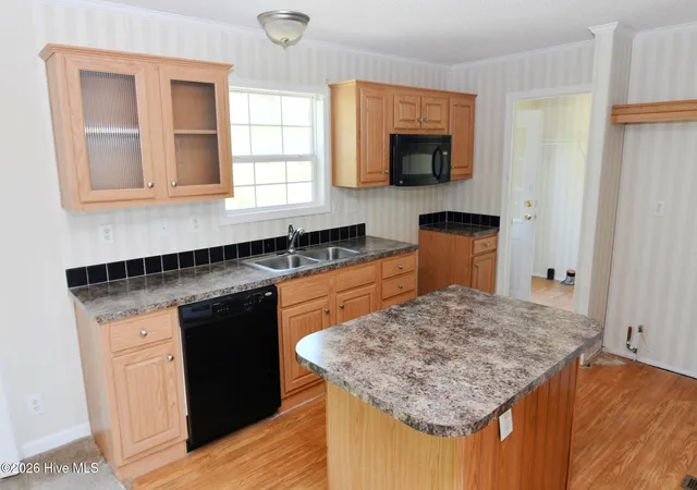 Photo 4 of Manufactured home for sale at 21 Grape Vine Landing, Columbia, NC 27925 | MLS# 100570149 | Listing updated on 2026-08-28