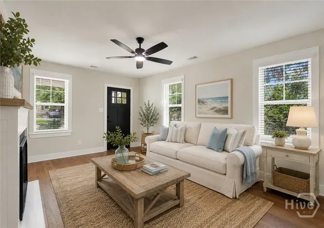 Photo 3 of Single family home for sale at 513 E 64th Street, Savannah, GA 31405 | MLS# SA358984 | Listing updated on 2026-08-18
