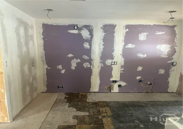 Photo 9 of Single family home for sale at 1113-1115 E 55th Street, Savannah, GA 31404 | MLS# SA349633 | Listing updated on 2026-10-09