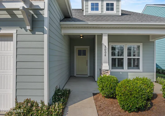 Photo 4 of Single family home for sale at 3008 Broadhaven Dr, Leland, NC 28451 | MLS# 100597781 | Listing updated on 2026-10-06