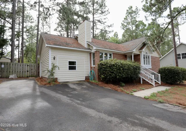 Photo 3 of Single family home for sale at 100 Sawmill Rd E, Pinehurst, NC 28374 | MLS# 100594462 | Listing updated on 2026-08-18
