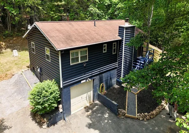 Photo 3 of Single family home for sale at 1214 Marrestop Rd, Murphy, NC 28906 | MLS# 98544229 | Listing updated on 2026-08-18