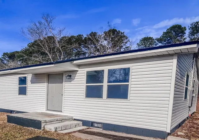 1st image of 1192 Williams Cir, Lincolnton, GA 30817 | MLS# 98252265