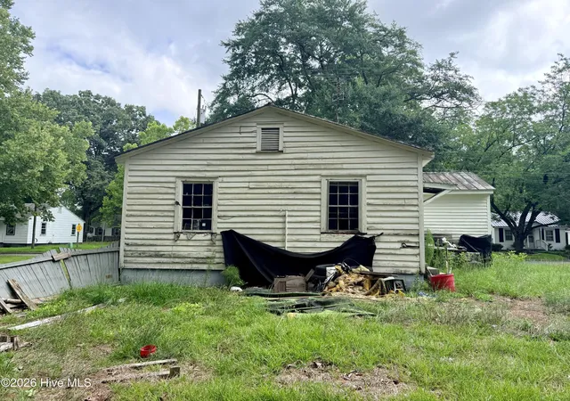 Photo 4 of Single family home for sale at 3518 N Stamper St, Fountain, NC 27829 | MLS# 100590107 | Listing updated on 2026-09-11
