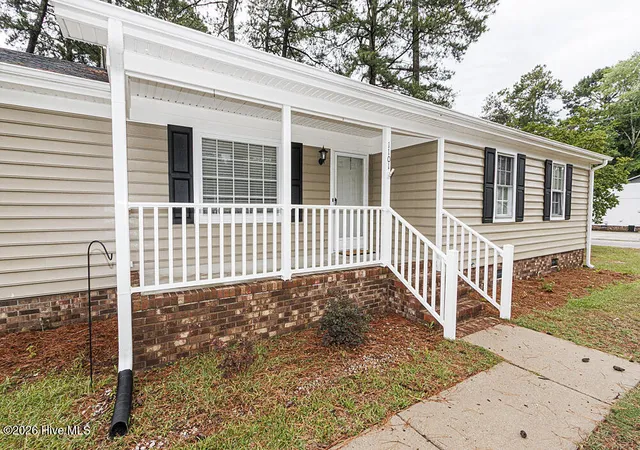 Homes for sale in Rocky Mount, NC | 1101 Strawbush Rd, Rocky Mount, NC 27804 | MLS# 100583801
