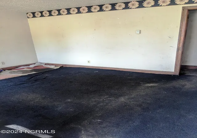 Photo 2 of Single family home for sale at 1203 Lincoln St Se, Wilson, NC 27893 | MLS# 100448816 | Listing updated on 2026-03-02