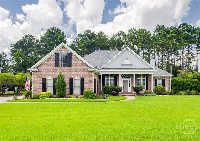 Photo 1 of Single family home for sale at 33 Lake Heron Ct W, Pooler, GA 31322 | MLS# SA362642 | Listing updated on 2026-08-18