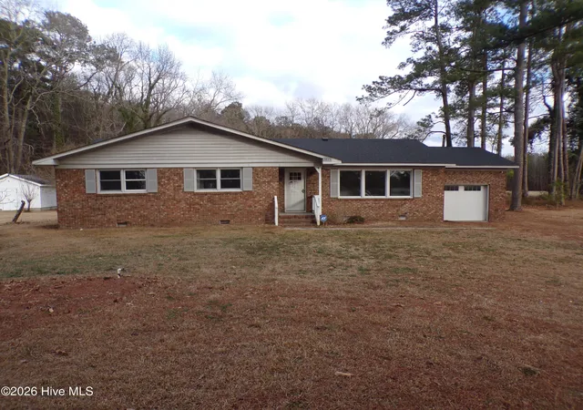 Homes for sale in Fountain, NC | 3275 Us 258, Fountain, NC 27829 | MLS# 100554979