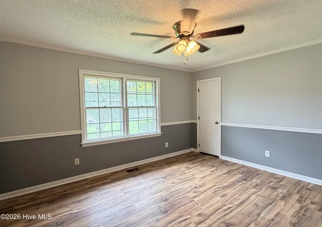 Photo 4 of Single family home for sale at 510 W Church St, Pikeville, NC 27863 | MLS# 100591424 | Listing updated on 2026-09-09