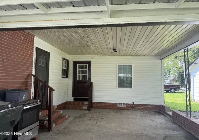 Photo 3 of Single family home for sale at 206 Sunset Dr, Williamston, NC 27892 | MLS# 100587879 | Listing updated on 2026-09-20