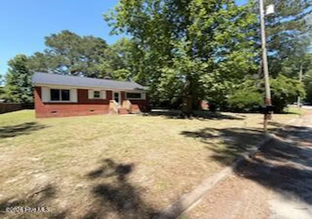 Photo 3 of Single family home for sale at 102 House St, Robersonville, NC 27871 | MLS# 100579392 | Listing updated on 2026-09-02